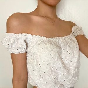 Brandy Melville Crop Top